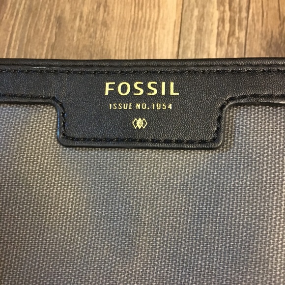 Fossil - Picture 2 of 6